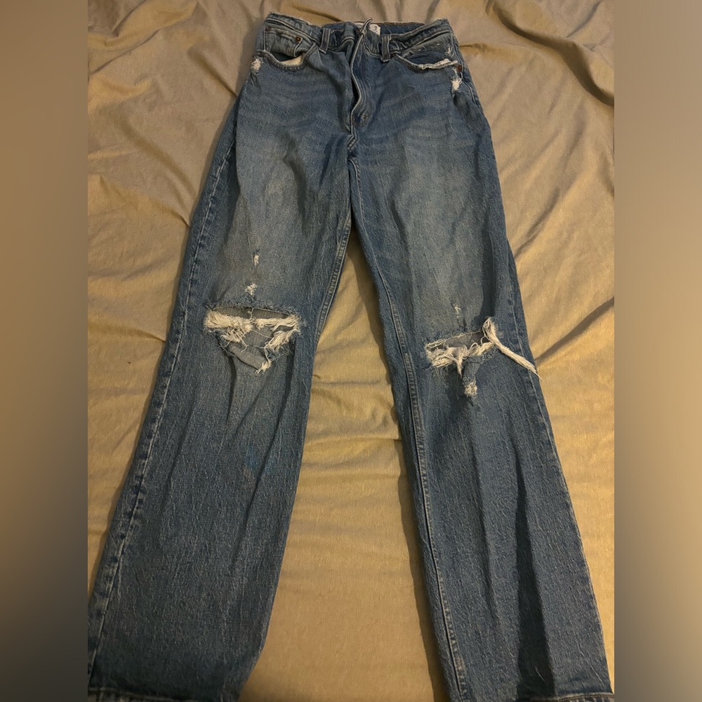 Abercrombie & Fitch Distressed Straight-Leg Jeans in Blue